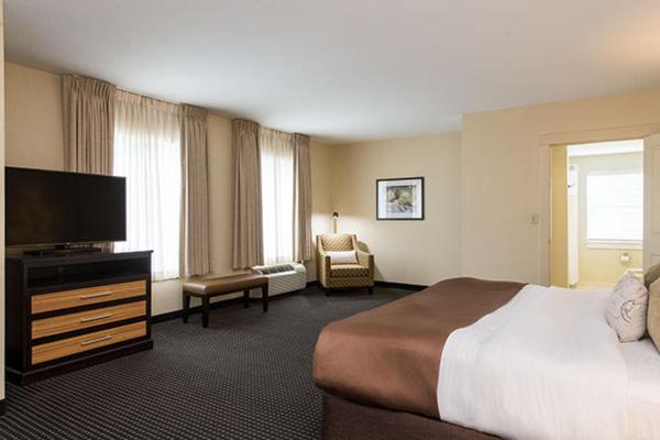 The Hotel 3*
