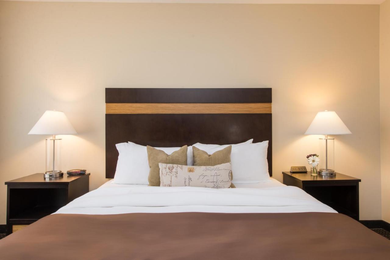 The 3* Brunswick