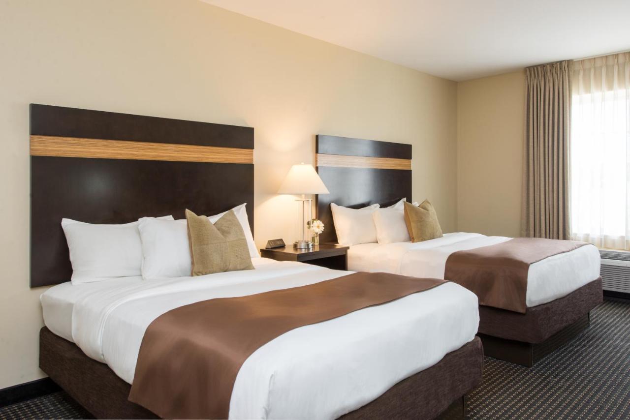 Hotel The