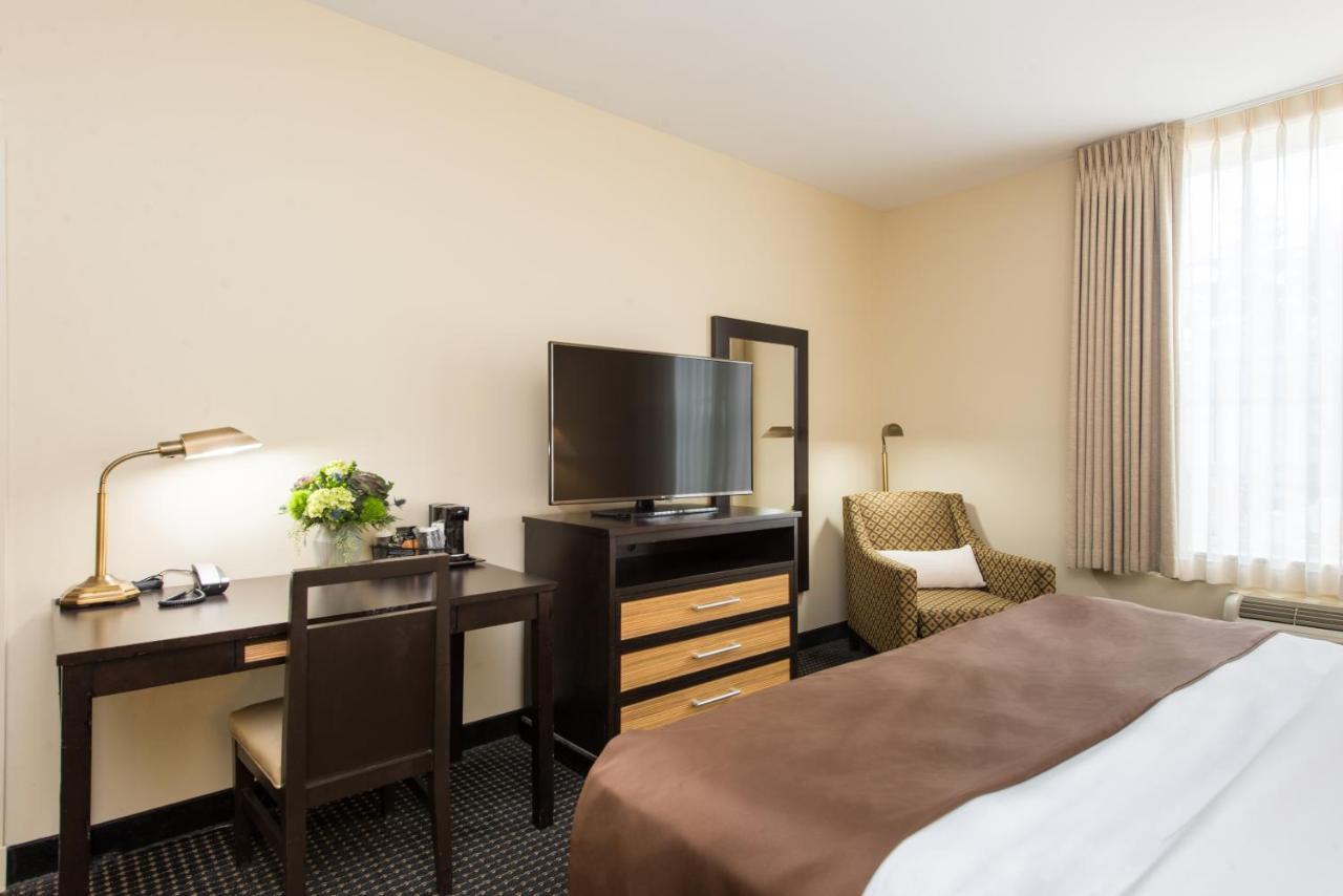 The Hotel Brunswick